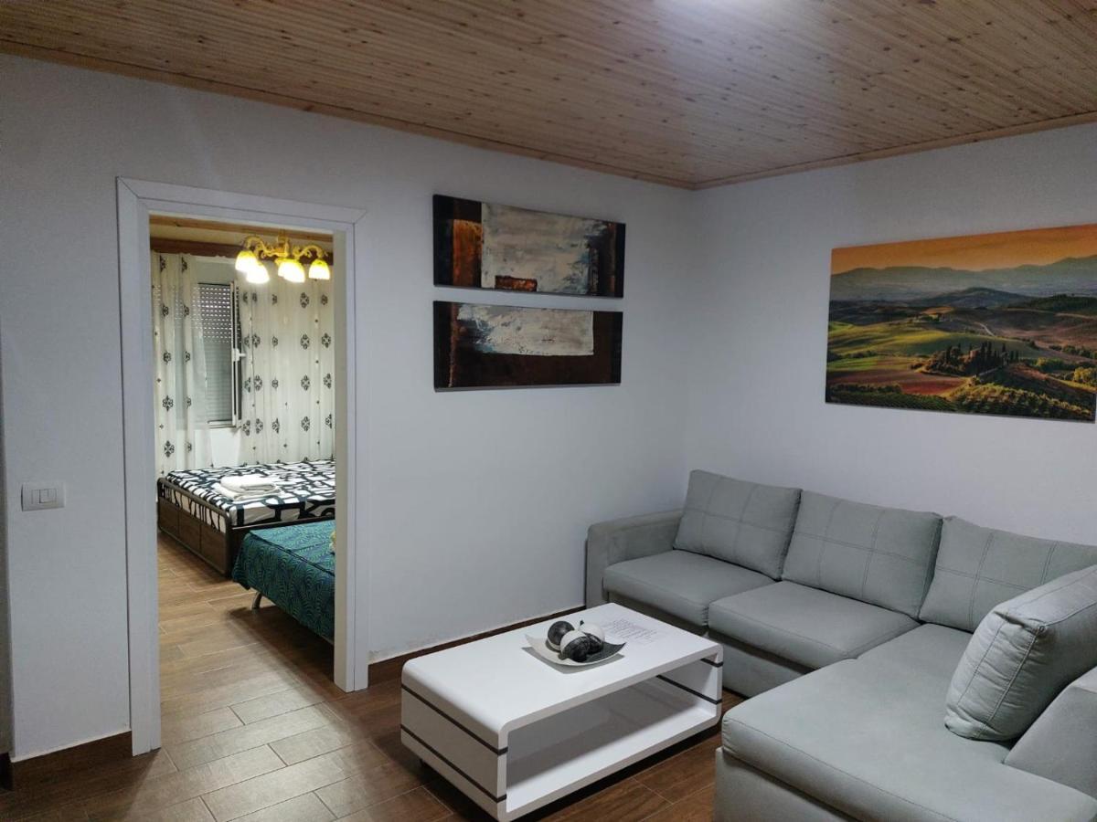 Herta Apartment Berat Eksteriør bilde